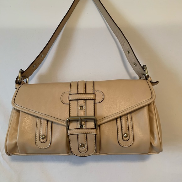 tommy hilfiger purse ladies